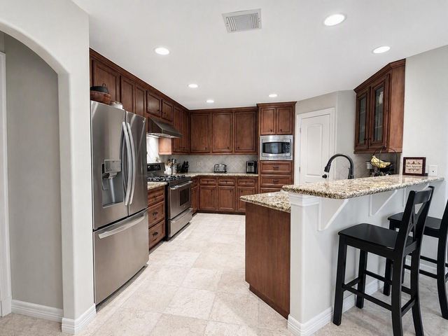 17107 Rustington Drive, Spring, TX 77379