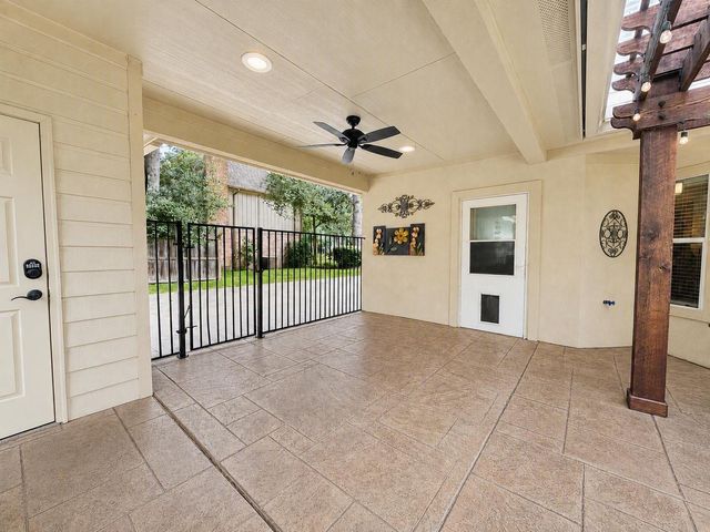 17107 Rustington Drive, Spring, TX 77379