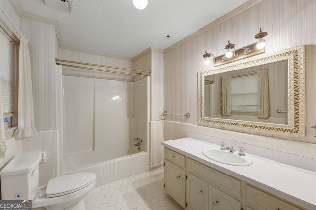 4020 Sundown Drive, Gainesville, GA 30506