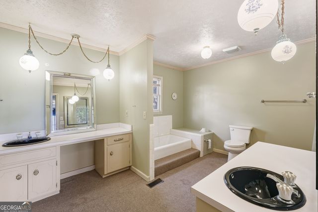 4020 Sundown Drive, Gainesville, GA 30506