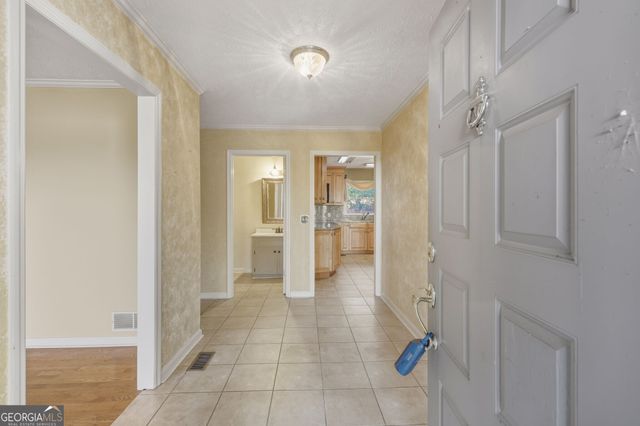 4020 Sundown Drive, Gainesville, GA 30506