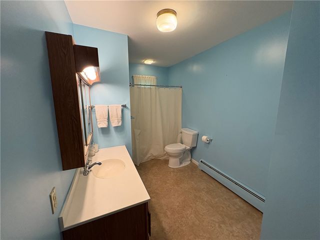 14 Hillcrest Drive, Lyons, NY 14489