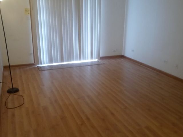 1480 Stonebridge Circle D-1, Wheaton, IL 60189