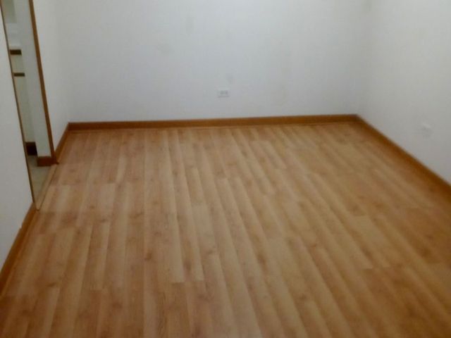 1480 Stonebridge Circle D-1, Wheaton, IL 60189