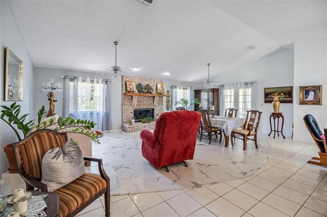 24 FOSTER LANE, Palm Coast, FL 32137