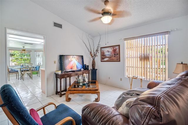 24 FOSTER LANE, Palm Coast, FL 32137
