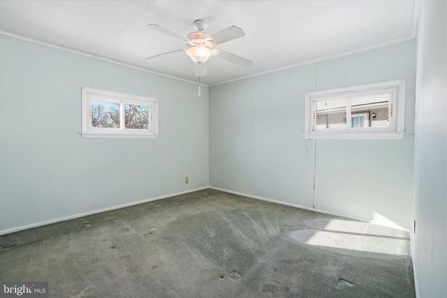 320 DOONE RD, Fairless Hills, PA 19030