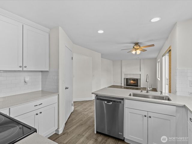 21234 SE 280th Street, Maple Valley, WA 98038