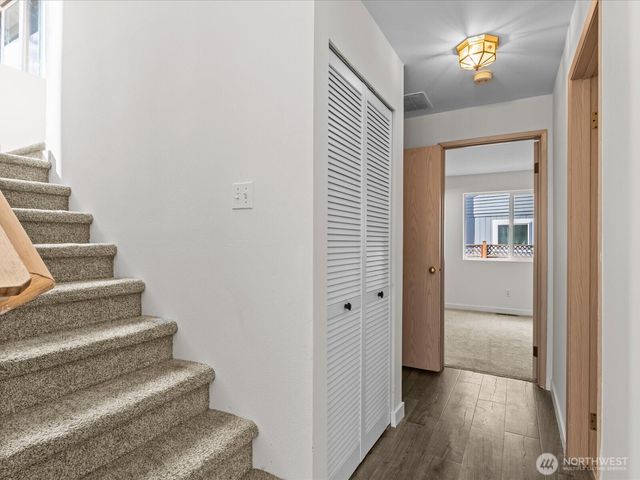 21234 SE 280th Street, Maple Valley, WA 98038