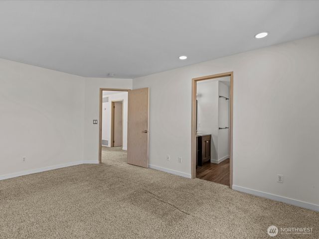 21234 SE 280th Street, Maple Valley, WA 98038