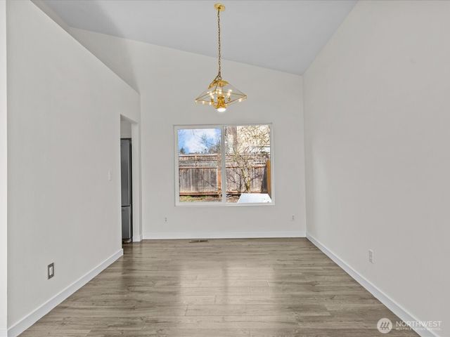 21234 SE 280th Street, Maple Valley, WA 98038