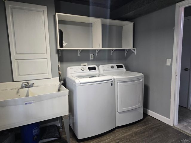 2950 Porlas Place, Saginaw, MI 48603