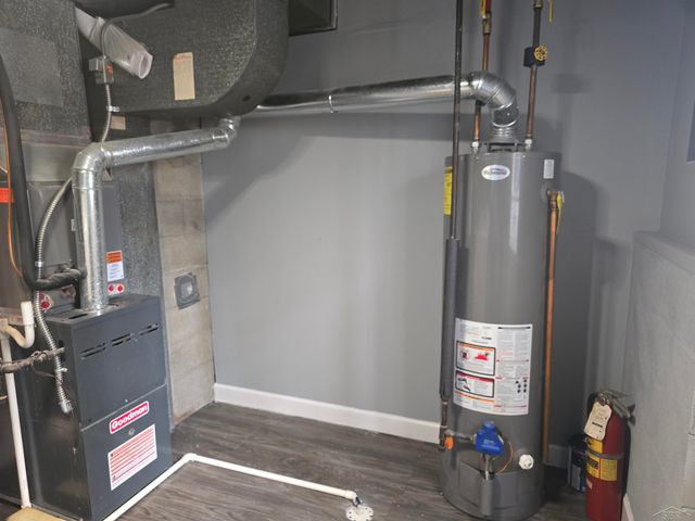 2950 Porlas Place, Saginaw, MI 48603