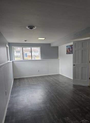 2950 Porlas Place, Saginaw, MI 48603