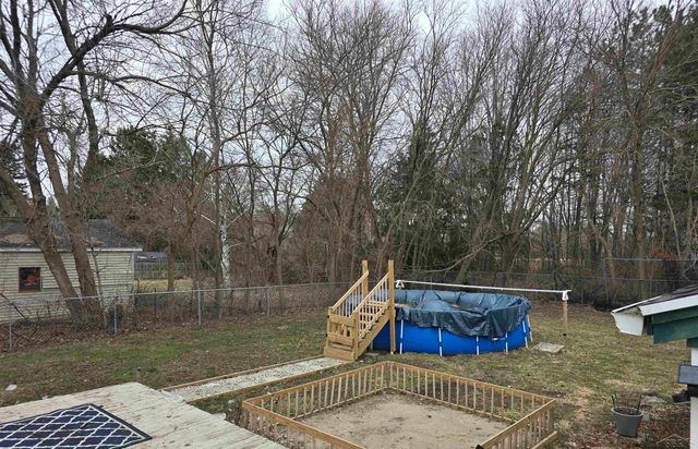 2950 Porlas Place, Saginaw, MI 48603