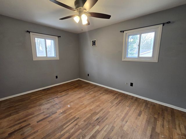 2950 Porlas Place, Saginaw, MI 48603