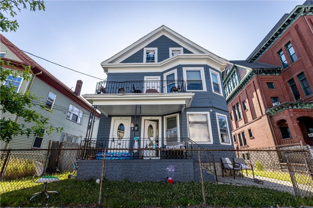 35 Vineyard Street, Providence, RI 02907