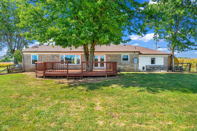 1211 N 450 W, Bargersville, IN 46106