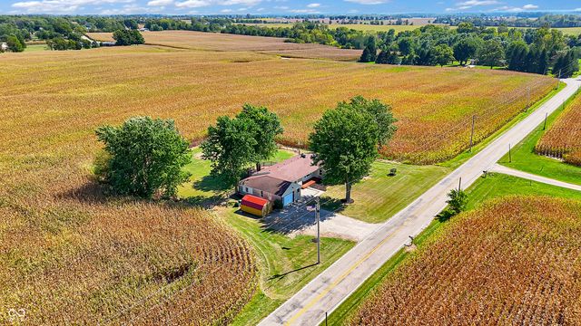 1211 N 450 W, Bargersville, IN 46106