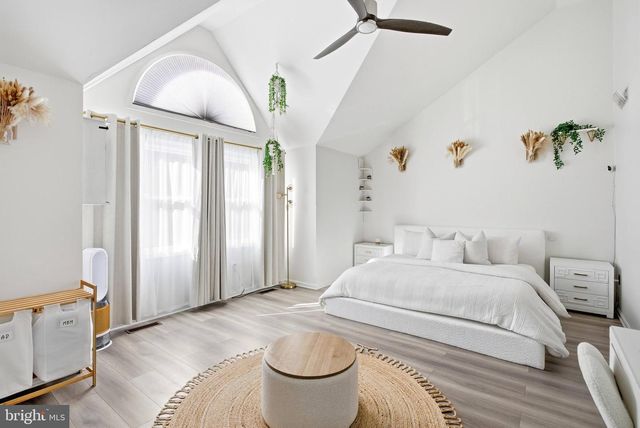 9622 RIDGE AVE, Fairfax, VA 22030