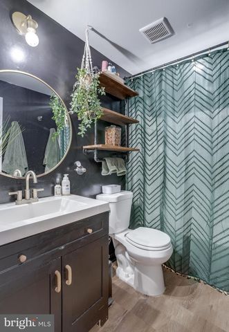 9622 RIDGE AVE, Fairfax, VA 22030