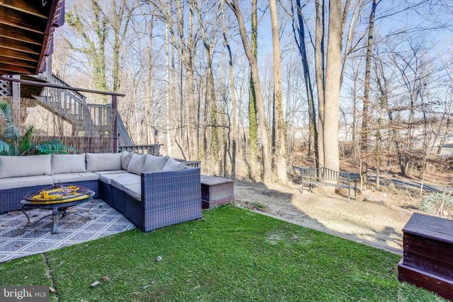 9622 RIDGE AVE, Fairfax, VA 22030