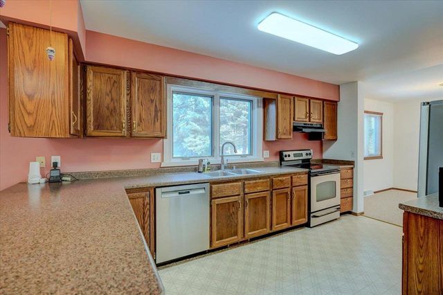 5654 Pennwall Street, Fitchburg, WI 53711