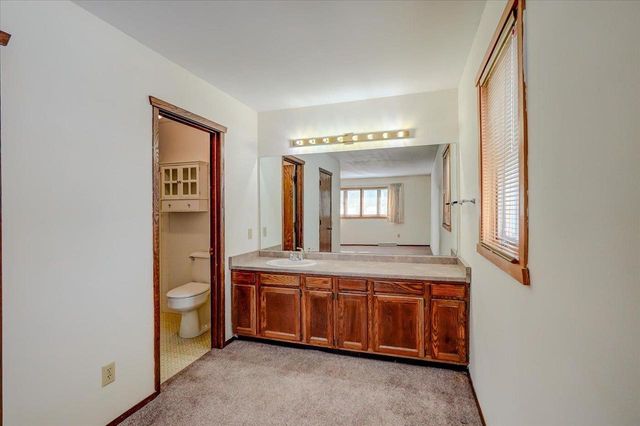 5654 Pennwall Street, Fitchburg, WI 53711