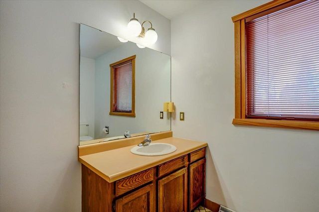 5654 Pennwall Street, Fitchburg, WI 53711