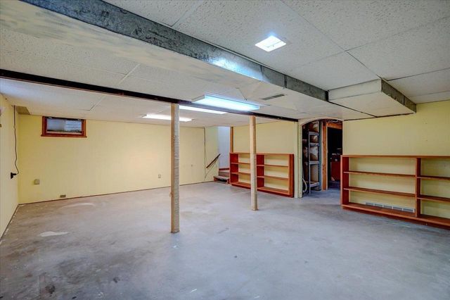 5654 Pennwall Street, Fitchburg, WI 53711