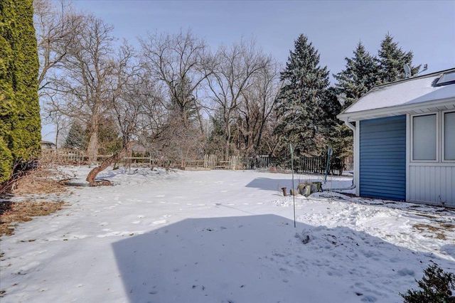 5654 Pennwall Street, Fitchburg, WI 53711