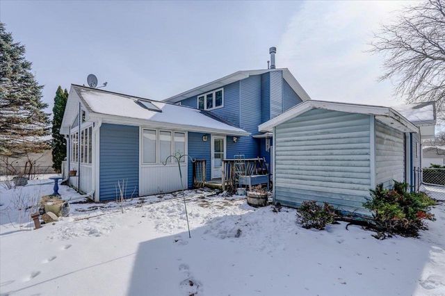 5654 Pennwall Street, Fitchburg, WI 53711