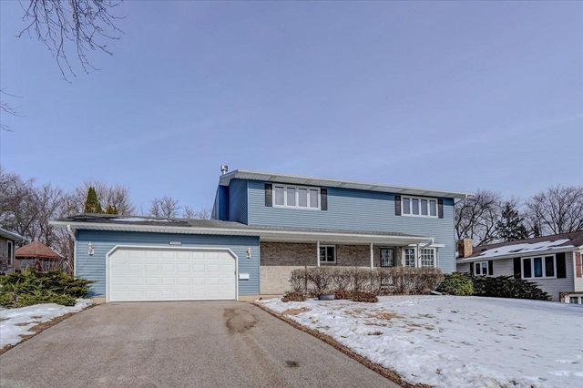 5654 Pennwall Street, Fitchburg, WI 53711