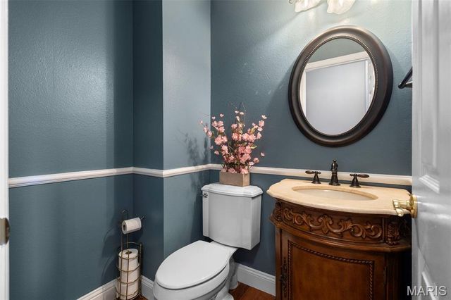 2073 Meadowbrook Way Drive, Chesterfield, MO 63017