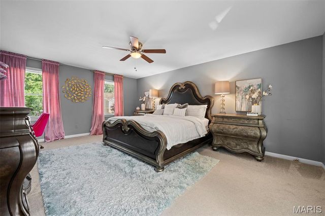 2073 Meadowbrook Way Drive, Chesterfield, MO 63017