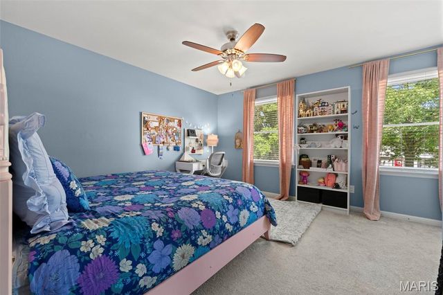 2073 Meadowbrook Way Drive, Chesterfield, MO 63017