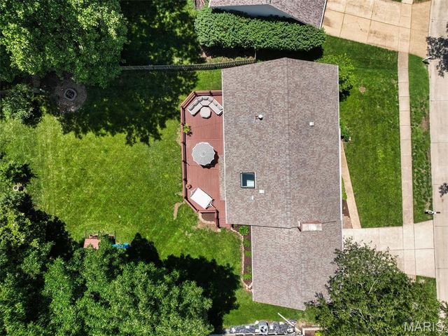 2073 Meadowbrook Way Drive, Chesterfield, MO 63017