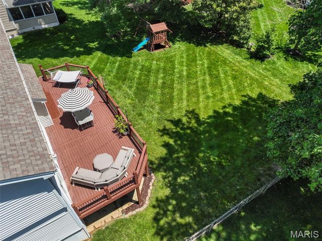 2073 Meadowbrook Way Drive, Chesterfield, MO 63017