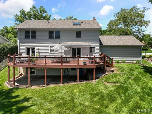 2073 Meadowbrook Way Drive, Chesterfield, MO 63017