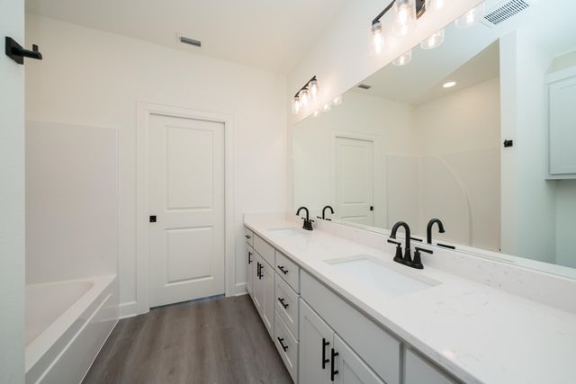 390 Alexander Street, Kilgore, TX 75662