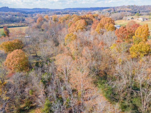 0 Arkland Dr, Williamsport, TN 38487