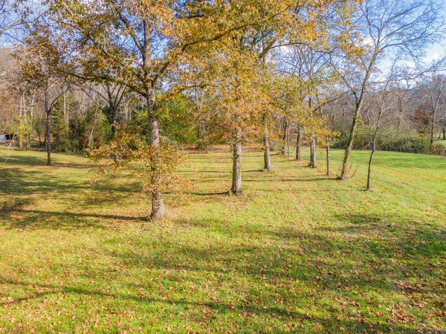 0 Arkland Dr, Williamsport, TN 38487