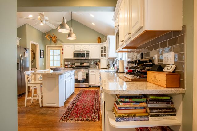 310 Marvin Lane, Lookout Mountain, GA 30750