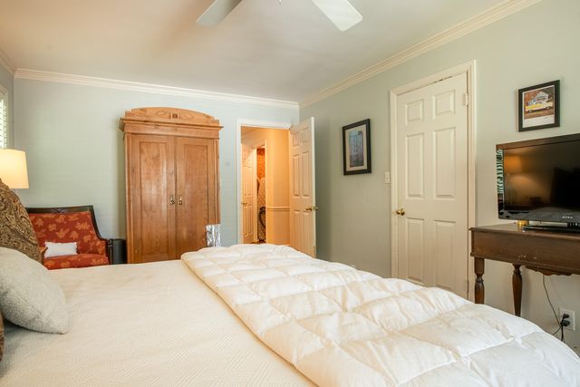 310 Marvin Lane, Lookout Mountain, GA 30750