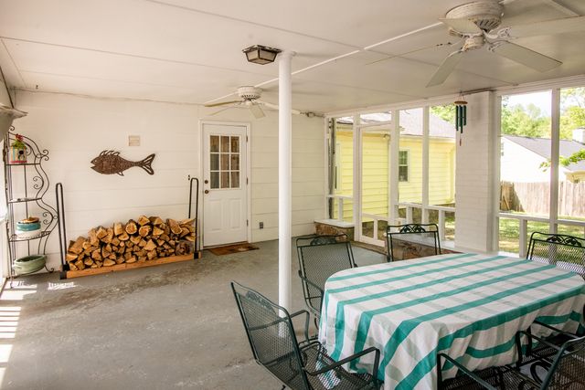 310 Marvin Lane, Lookout Mountain, GA 30750