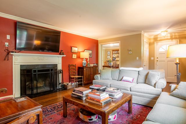 310 Marvin Lane, Lookout Mountain, GA 30750