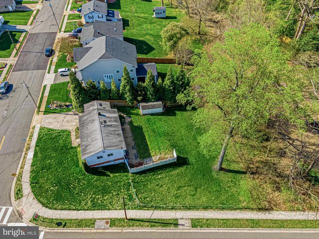 301 PATRICK ST SW, Vienna, VA 22180