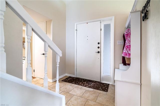 5104 Long Beach CT, Virginia Beach, VA 23464