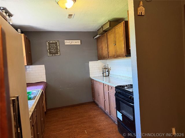 12306 E 18th Place, Tulsa, OK 74128