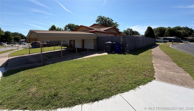 12306 E 18th Place, Tulsa, OK 74128